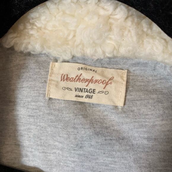 Soft Sherpa Pullover Sweatshirt - Picture 4 of 8